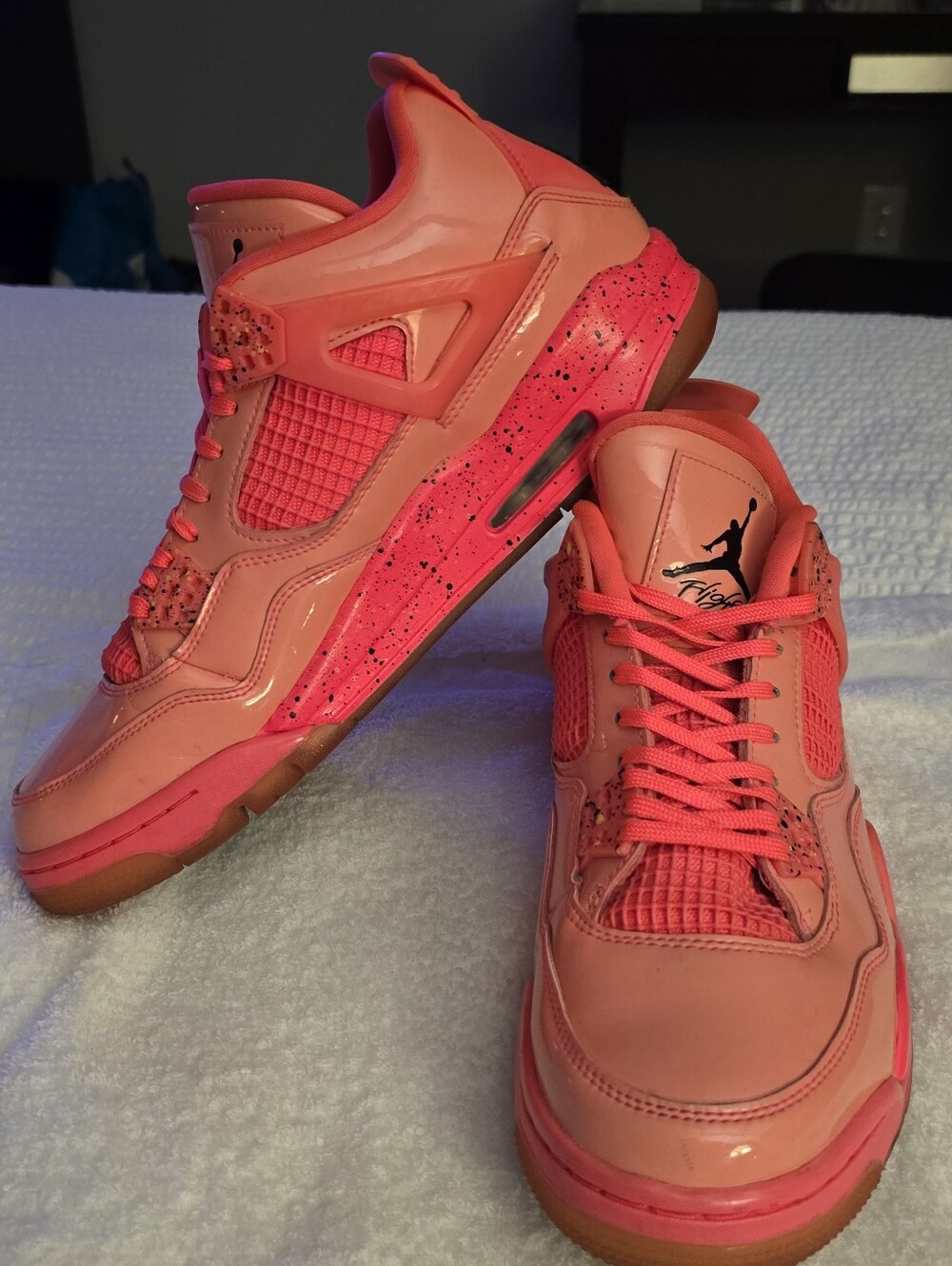Nike Air Jordan 4 Retro NRG Women’s Hot Punch